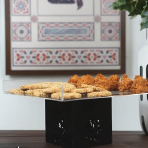 ستاند تقديم أكريلك - متوفر بلونين - أسود
