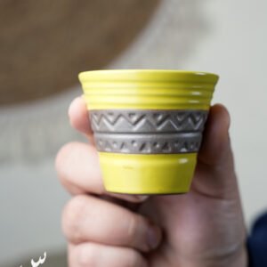 فنجان سيراميك ملون - يباع بالقطع - أصفر